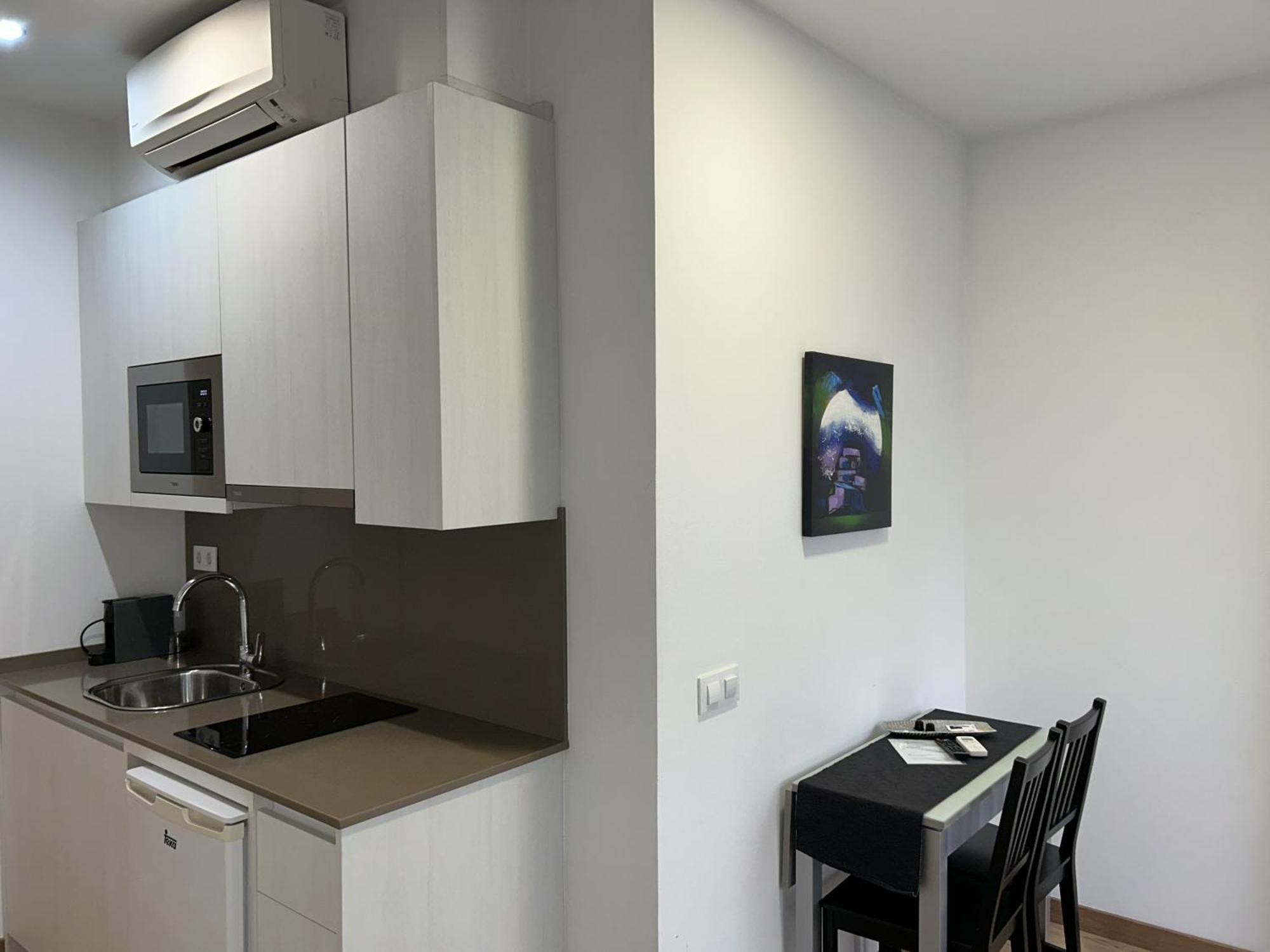 Apartahotel Baldiri Sant Boi de Llobregat Dış mekan fotoğraf