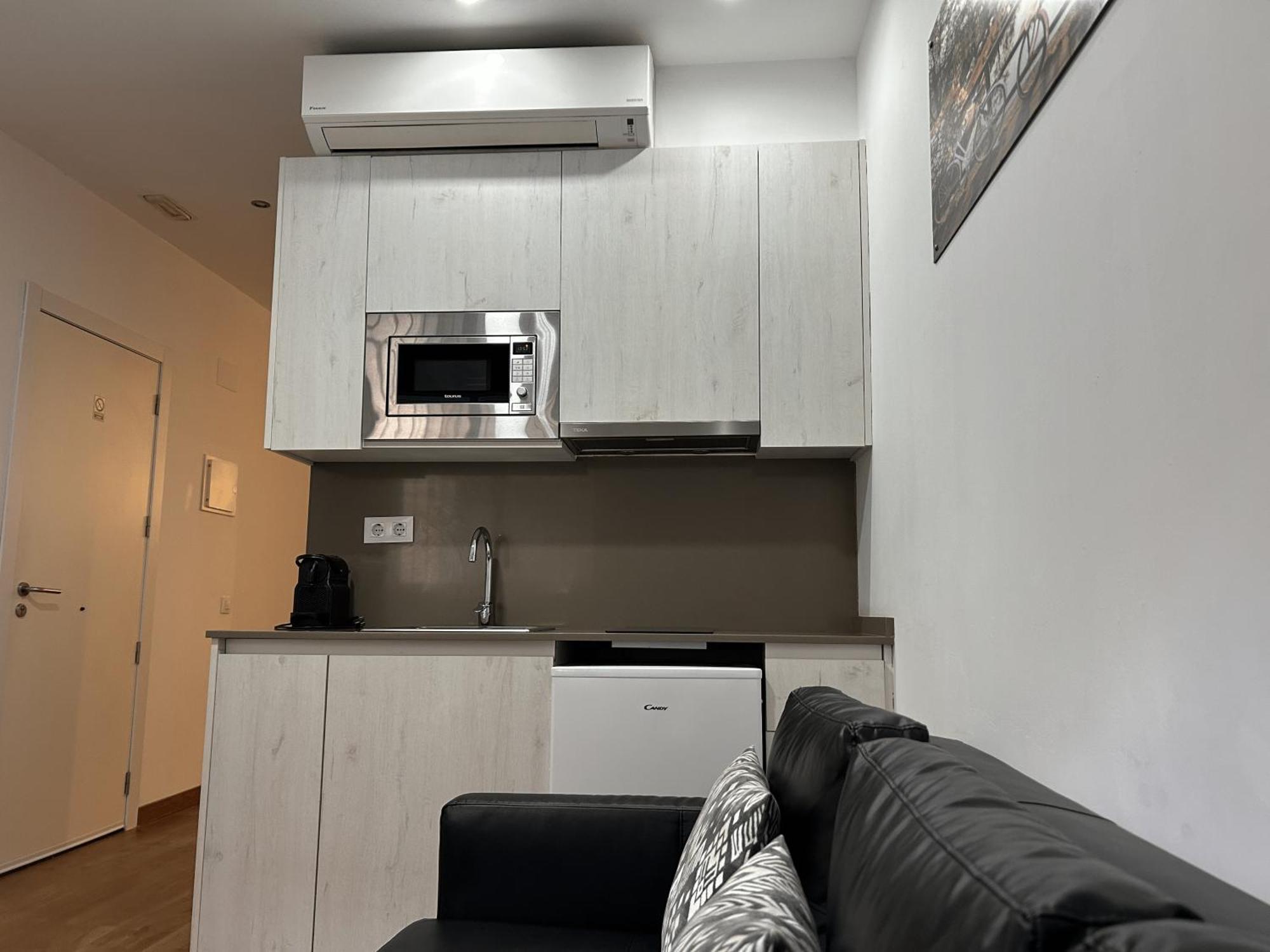 Apartahotel Baldiri Sant Boi de Llobregat Dış mekan fotoğraf