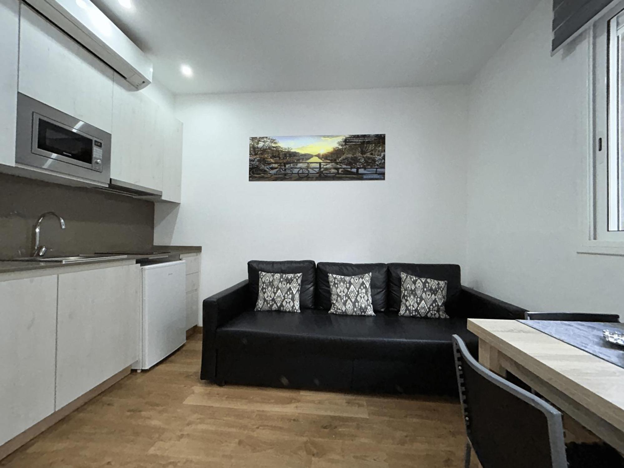 Apartahotel Baldiri Sant Boi de Llobregat Dış mekan fotoğraf