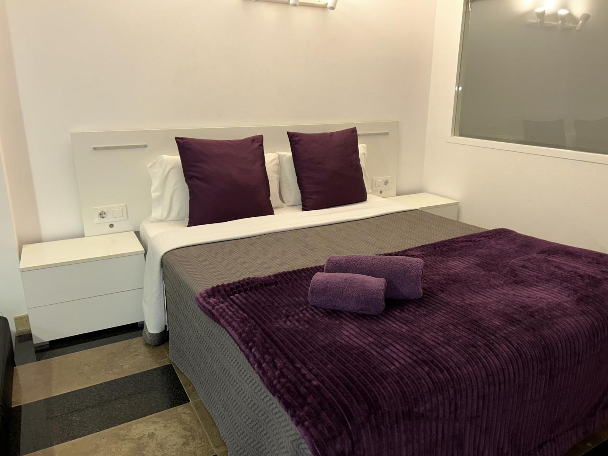 Apartahotel Baldiri Sant Boi de Llobregat Dış mekan fotoğraf