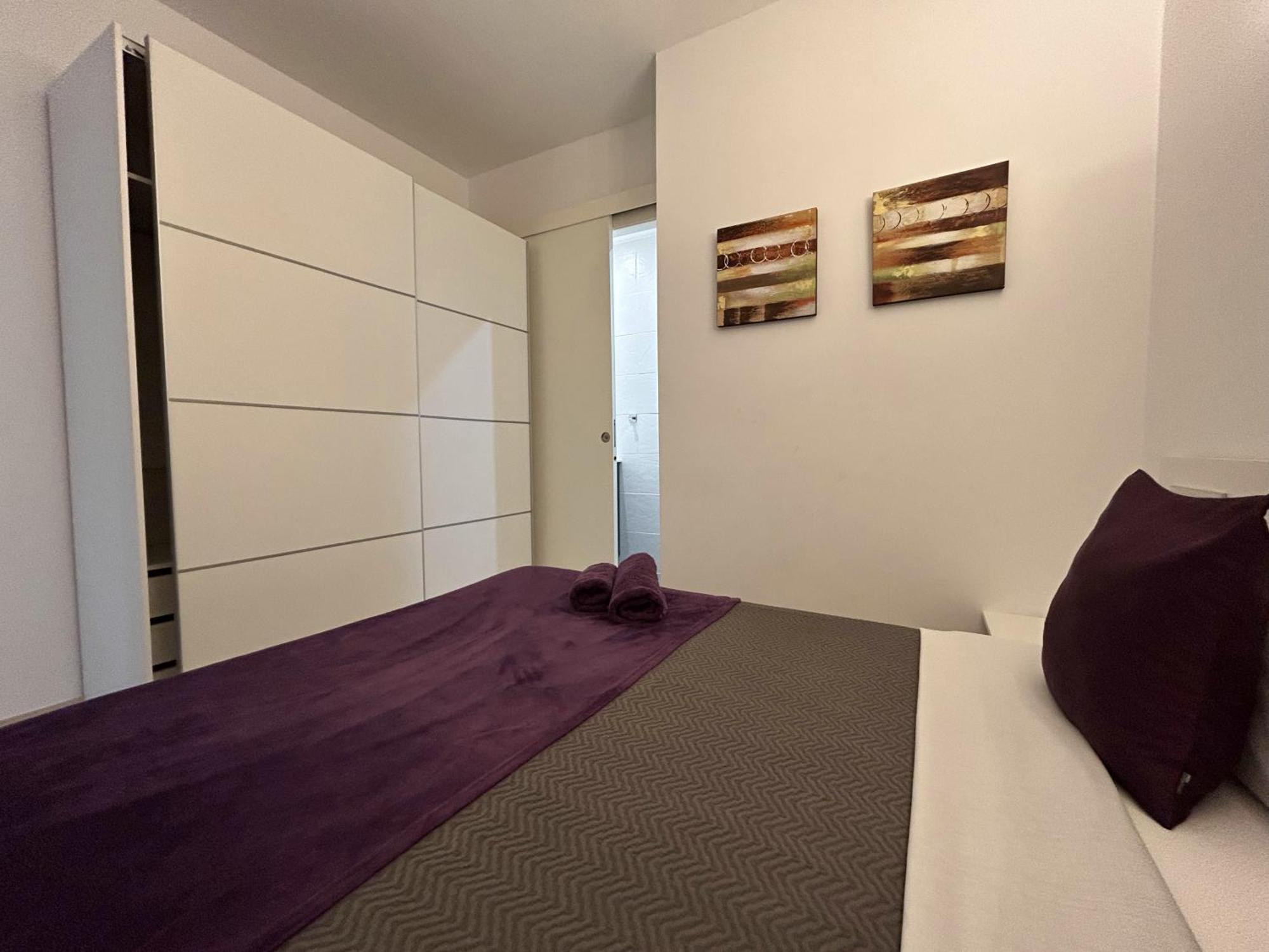 Apartahotel Baldiri Sant Boi de Llobregat Dış mekan fotoğraf