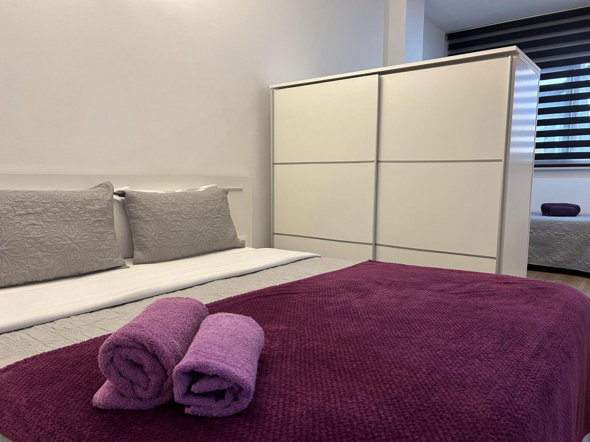 Apartahotel Baldiri Sant Boi de Llobregat Dış mekan fotoğraf