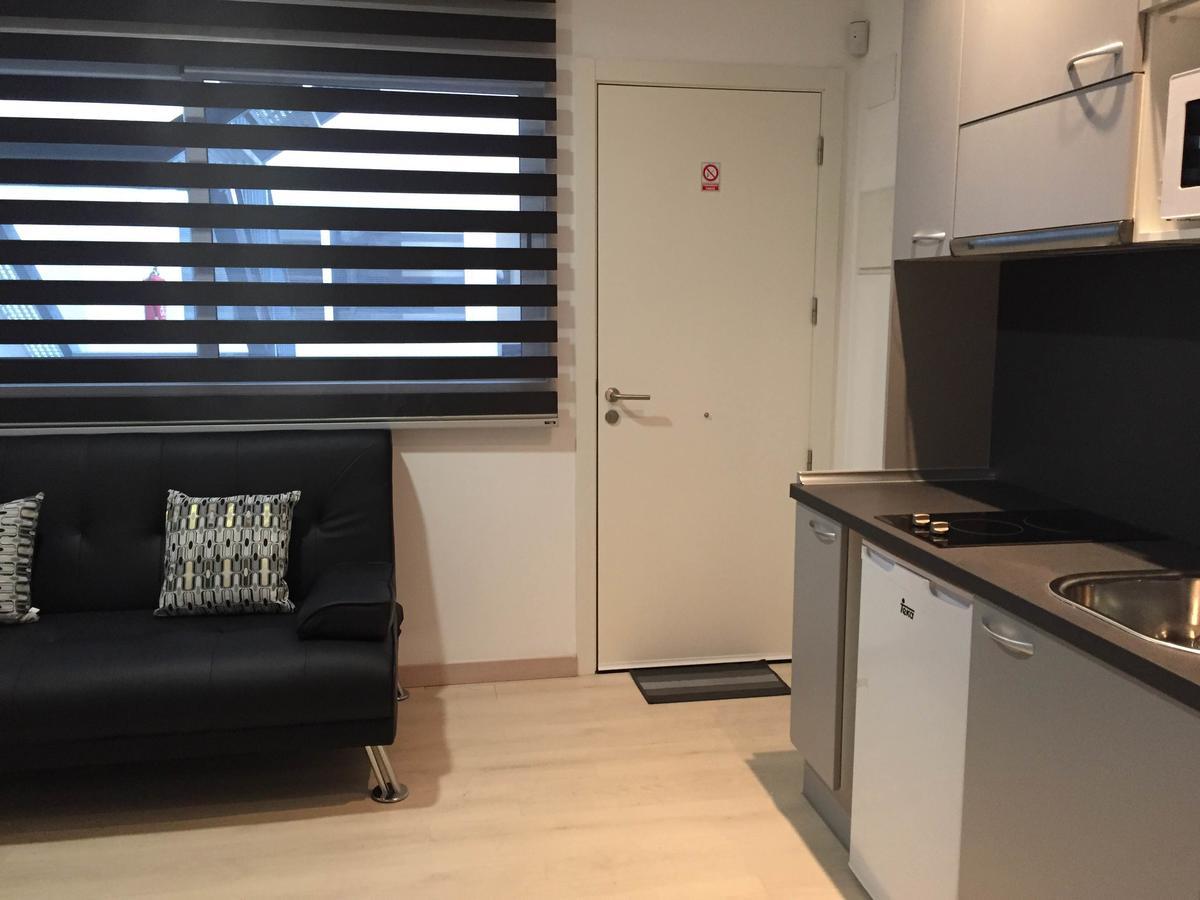 Apartahotel Baldiri Sant Boi de Llobregat Dış mekan fotoğraf